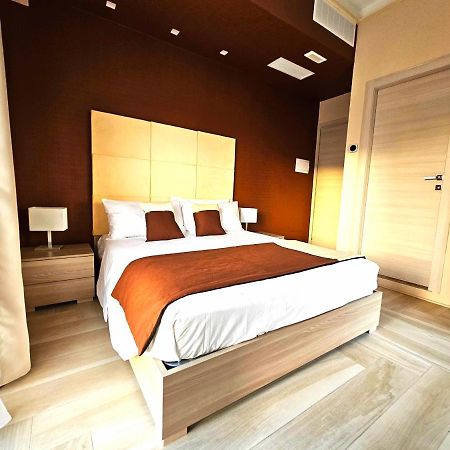 Trilogy Prestige - Central Premium Suites Lecce Exterior photo